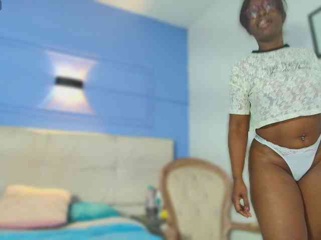 kassandraBrown webcam