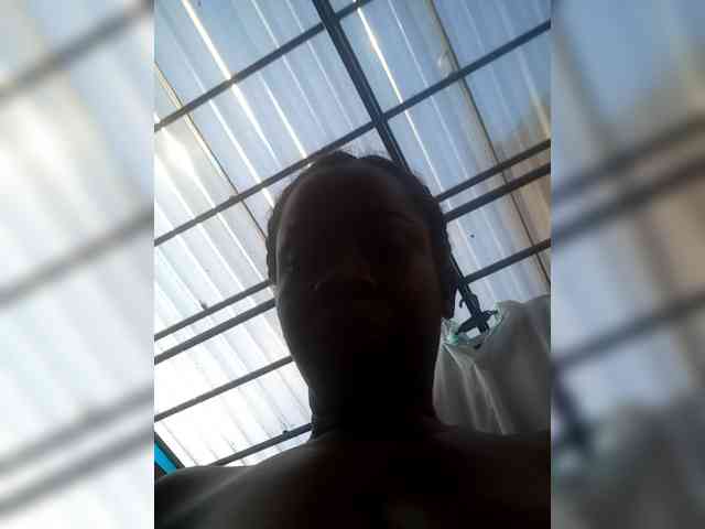 kassandraBrown webcam