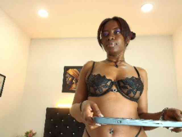 kassandraBrown webcam