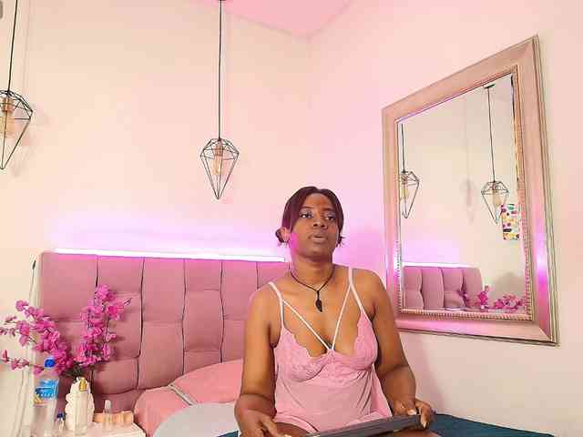 kassandraBrown webcam