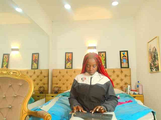 kassandraBrown webcam