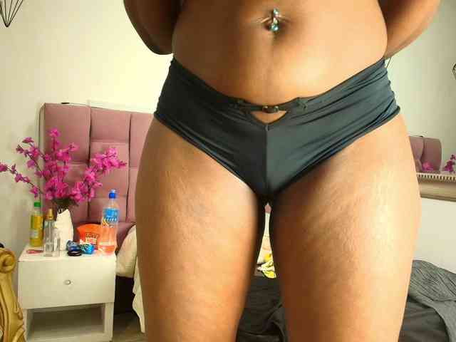 kassandraBrown webcam