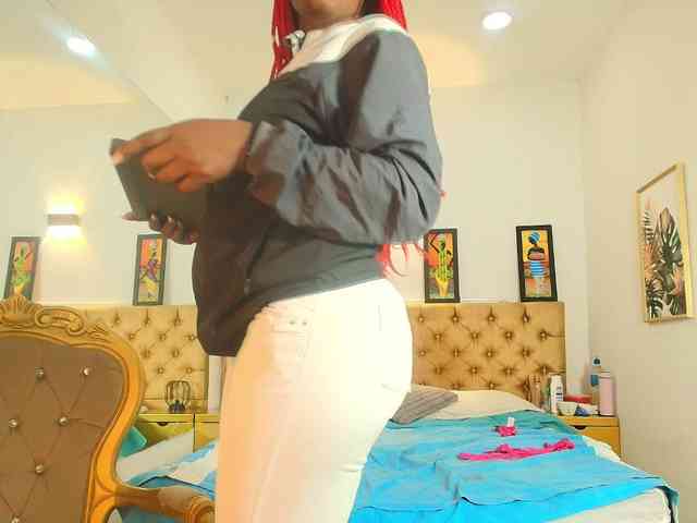 kassandraBrown webcam