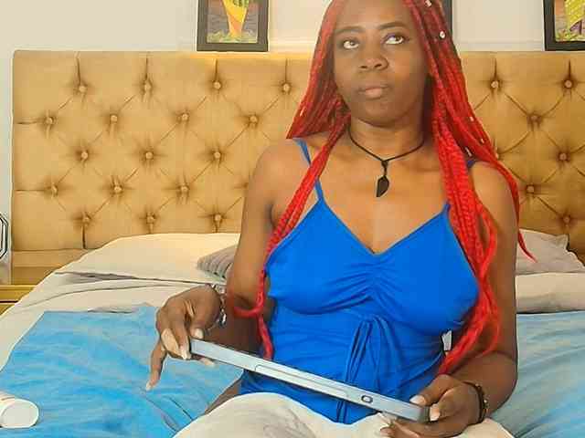 kassandraBrown webcam