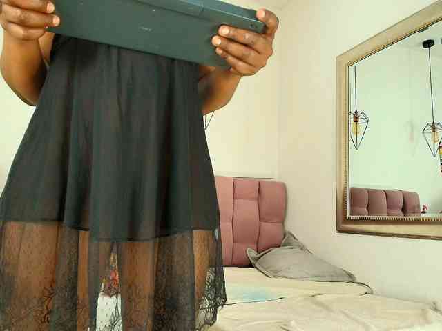 kassandraBrown webcam