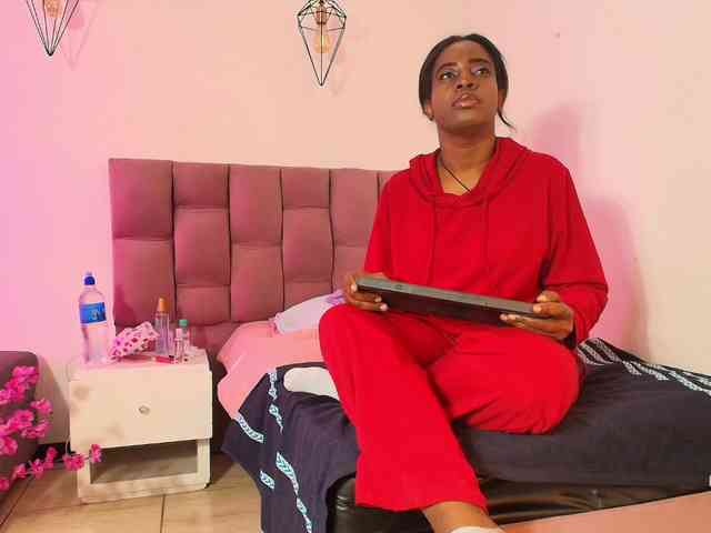 kassandraBrown webcam