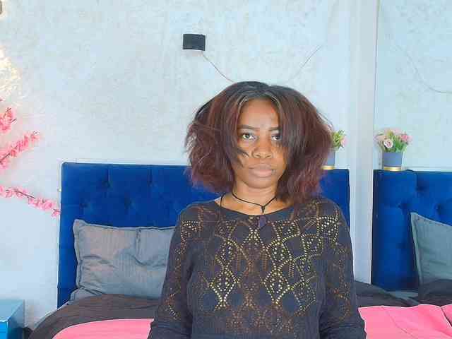 kassandraBrown webcam