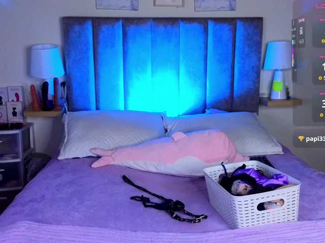 VictoriaHils live cam on BongaCams
