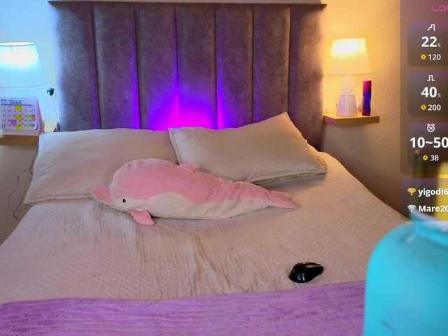 VictoriaHils live cam on BongaCams