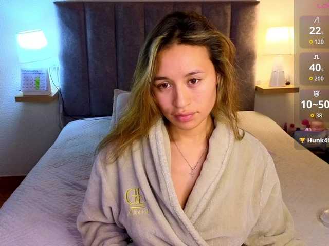 VictoriaHils live cam on BongaCams