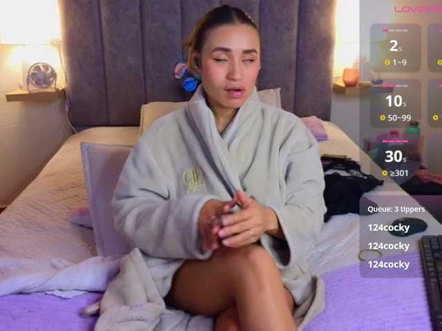 VictoriaHils live cam on BongaCams