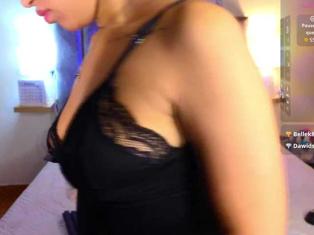 VictoriaHils live cam on BongaCams