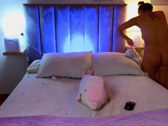 VictoriaHils live cam on BongaCams