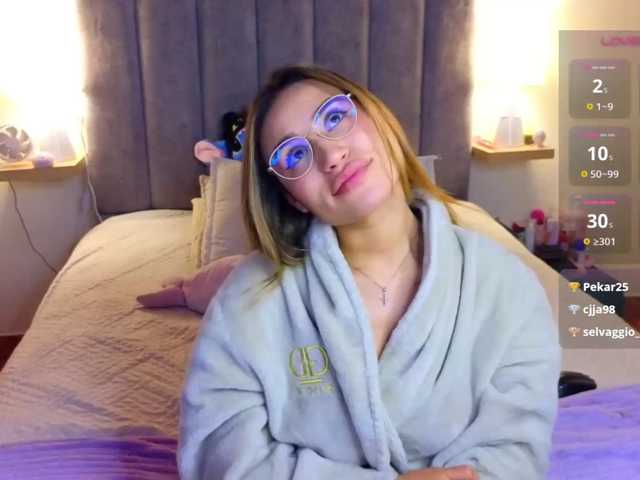 VictoriaHils live cam on BongaCams