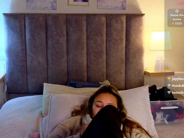 VictoriaHils live cam on BongaCams