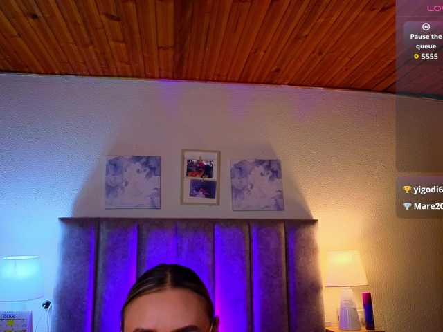 VictoriaHils live cam on BongaCams
