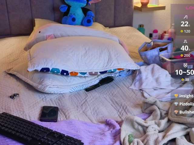 VictoriaHils live cam on BongaCams
