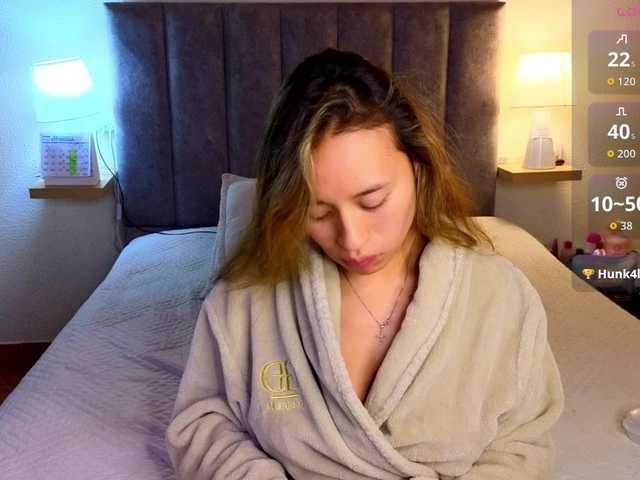 VictoriaHils live cam on BongaCams