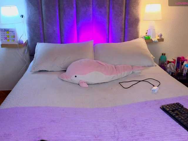 VictoriaHils live cam on BongaCams