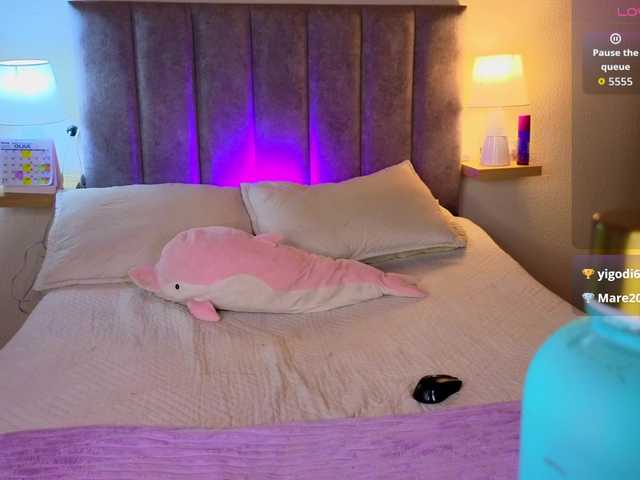 victoriahils live sex show