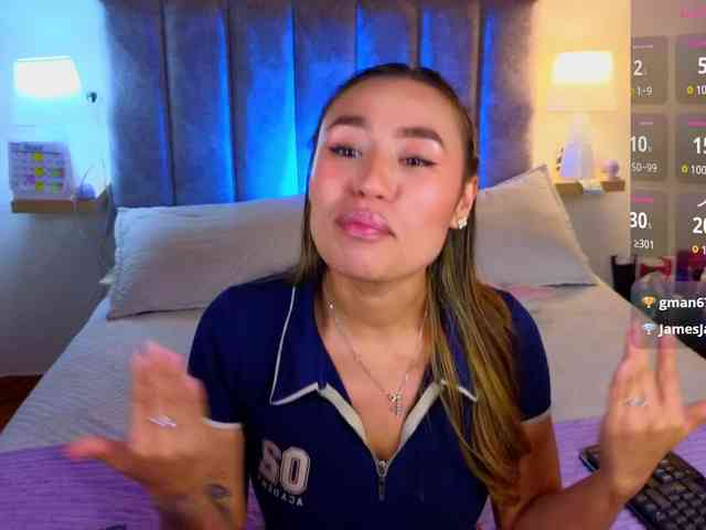 VictoriaHils webcam