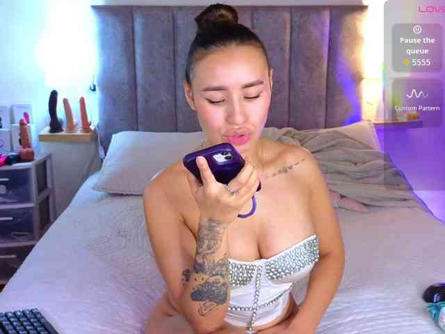 VictoriaHils webcam