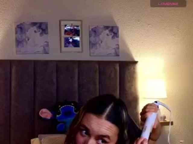 VictoriaHils webcam