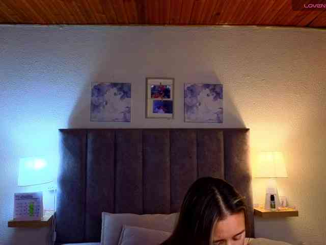 VictoriaHils webcam
