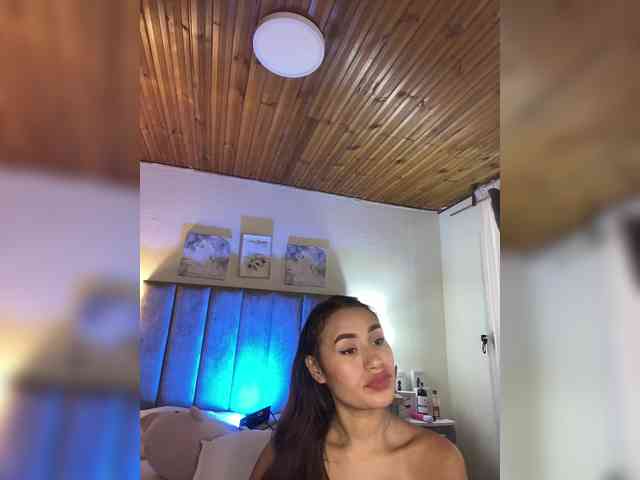 VictoriaHils webcam