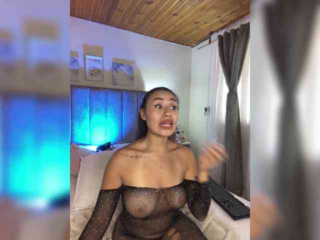VictoriaHils webcam