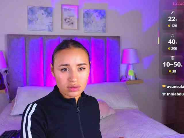 VictoriaHils webcam