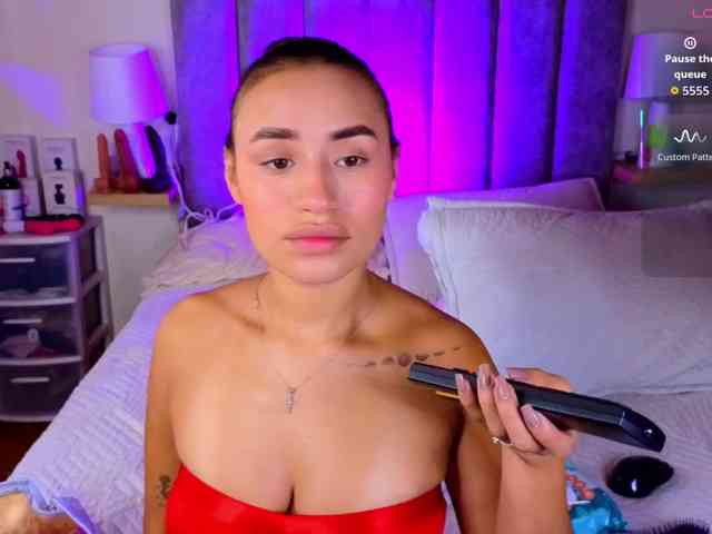 VictoriaHils webcam