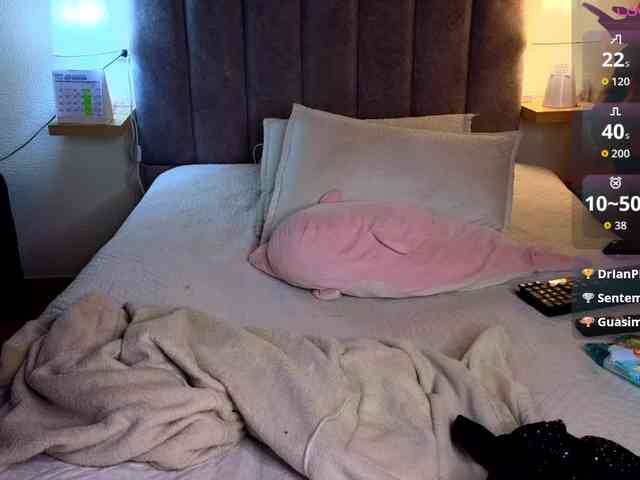 VictoriaHils webcam