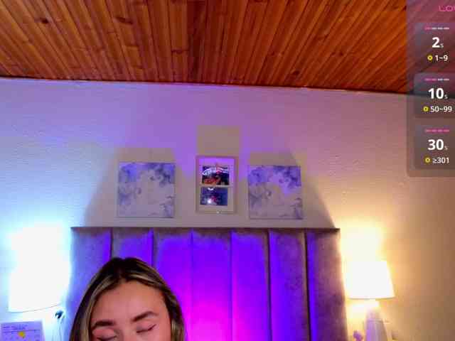 VictoriaHils webcam