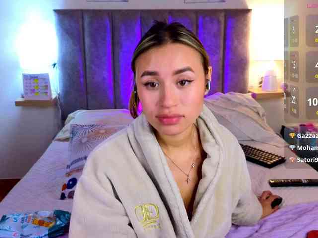 VictoriaHils webcam