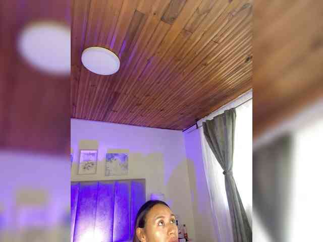 VictoriaHils webcam