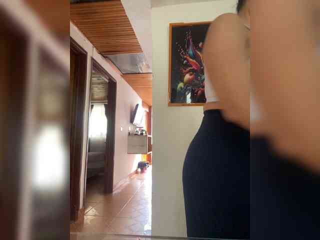 VictoriaHils webcam