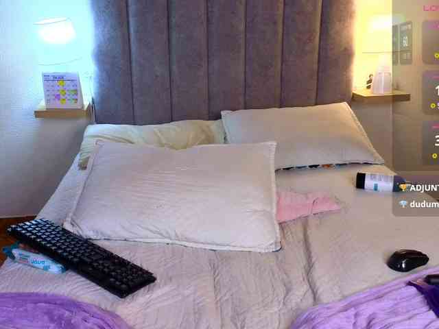 VictoriaHils webcam