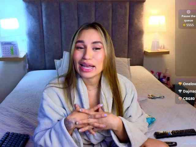 VictoriaHils webcam