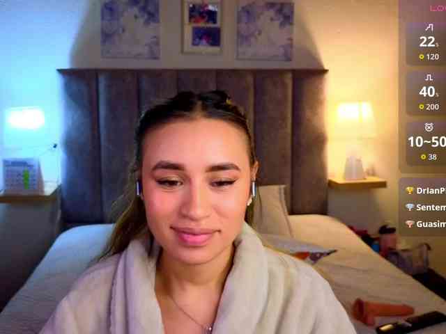 VictoriaHils webcam