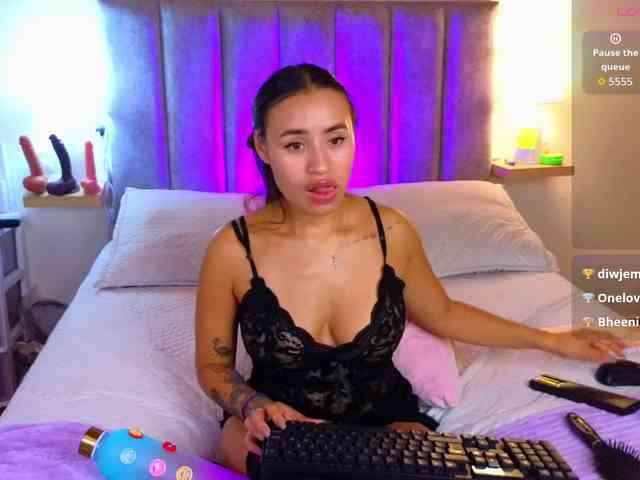 VictoriaHils webcam