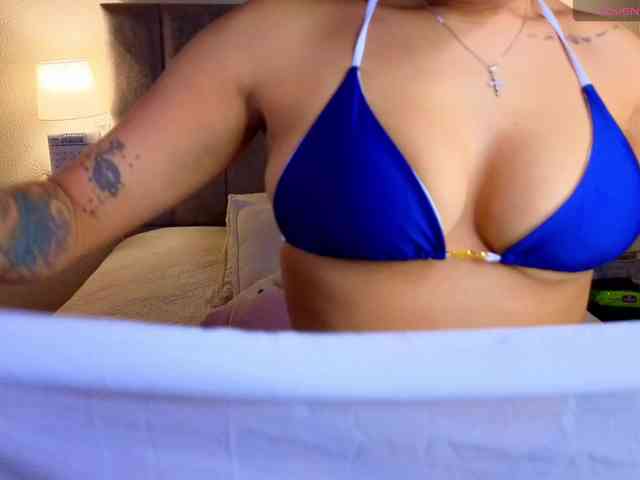 VictoriaHils webcam