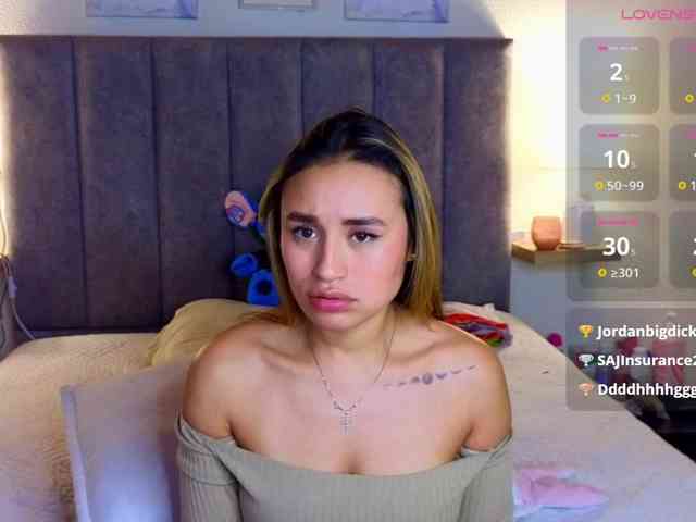 VictoriaHils webcam