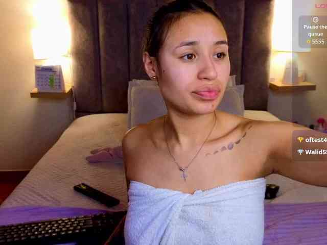 VictoriaHils webcam