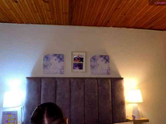 VictoriaHils webcam