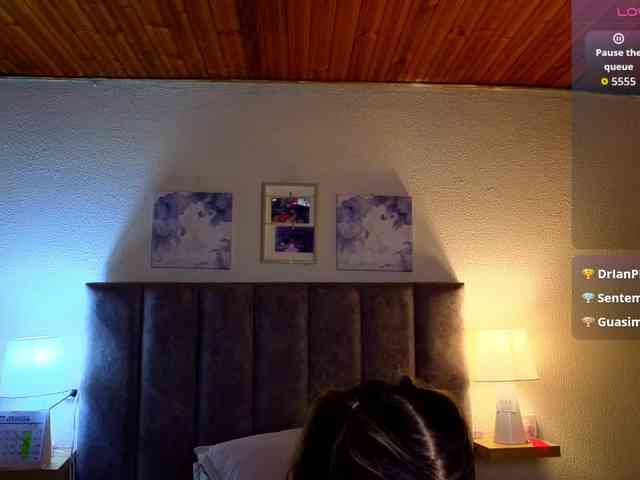 VictoriaHils webcam