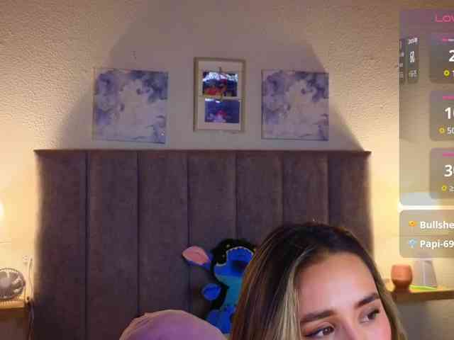 VictoriaHils webcam