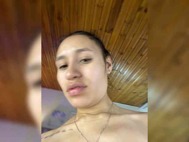 VictoriaHils webcam