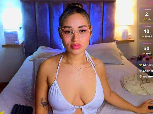 VictoriaHils webcam