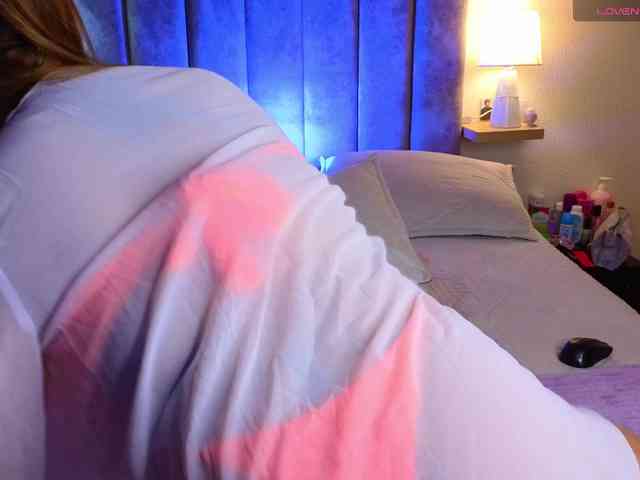 VictoriaHils webcam